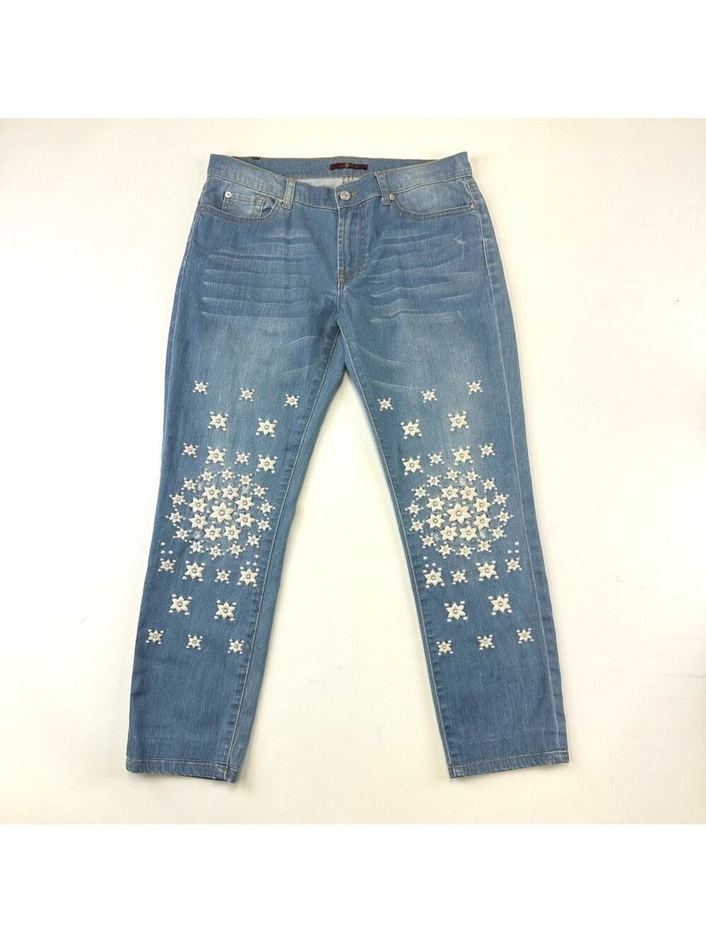 7 for All Mankind low rise embroidered jeans Size 28in cotton distressed Boho